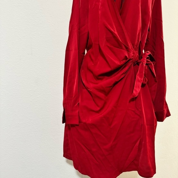 Red Wrap Dress/Robe - Picture 2 of 6